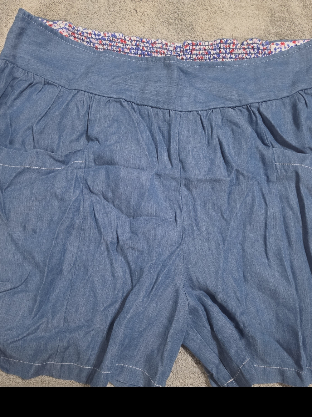 Light Blue Women’s Casual Pull-On Shorts